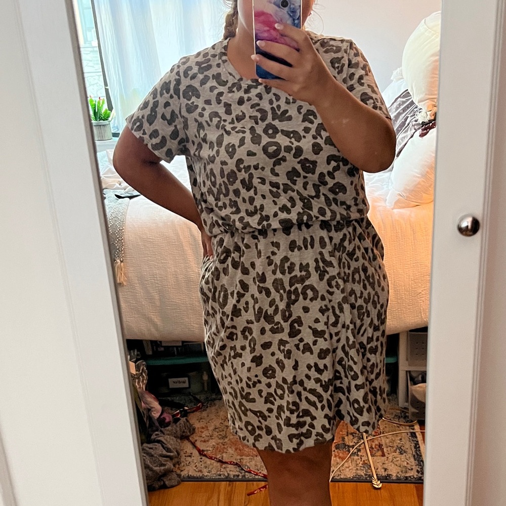 Old Navy Leopard Print Dress